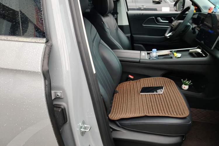 Used Chery Fengyun T9 2024 120 Long-Range Standard Version 5 Seats Lithium-NMC Battery