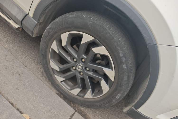 Used Toyota RAV4 2016 2.5L Automatic 4x4 Elite Edition