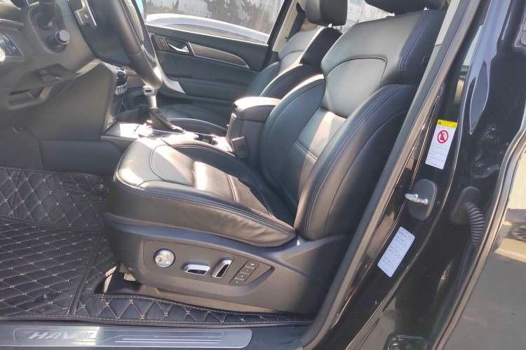 Used Haval H9 2016 2.0T Four-Wheel Drive Luxury 7-Seater
