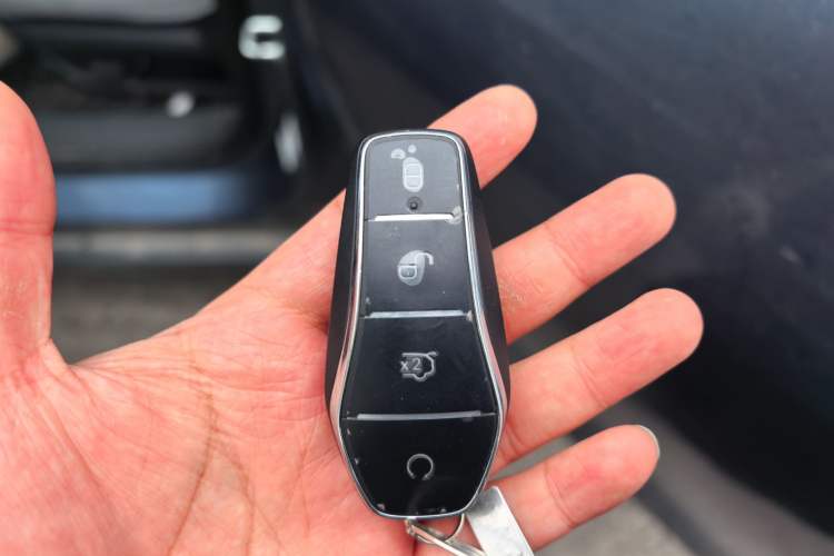 Used BYD Seal 06 New Energy 2025 DM-i Smart Drive 80KM Prestige Model Interior 1