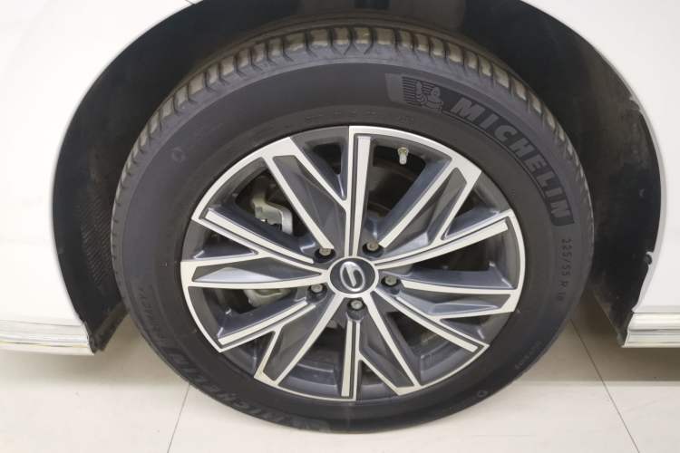 Used GAC Trumpchi M8 2024 Master Series 400T Ultimate Edition Left Front Wheel Hub