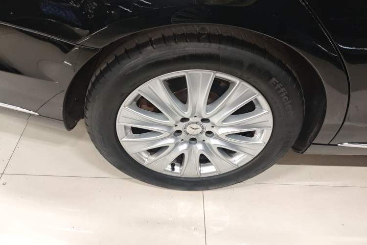 Used Mercedes-Benz S-Class 2014 S 320 L Business Model
