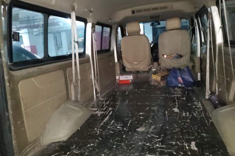 Used Dongfeng Xiaokang C37 2015 1.5L Standard II DK15-06 Trunk