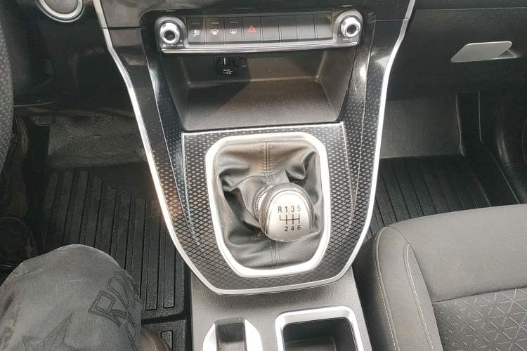 Used Haval M6 2021 PLUS 1.5T Manual Elite Smart Connectivity Model
