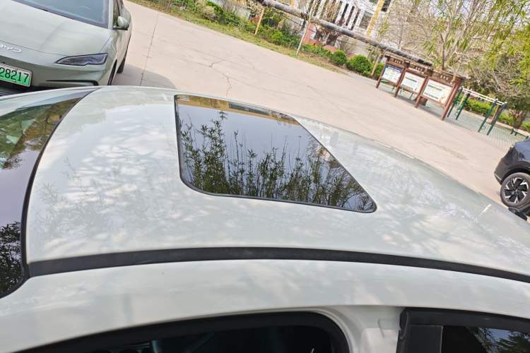 Used Chery Arrizo 5 2016 1.5L CVT Lingrui Edition