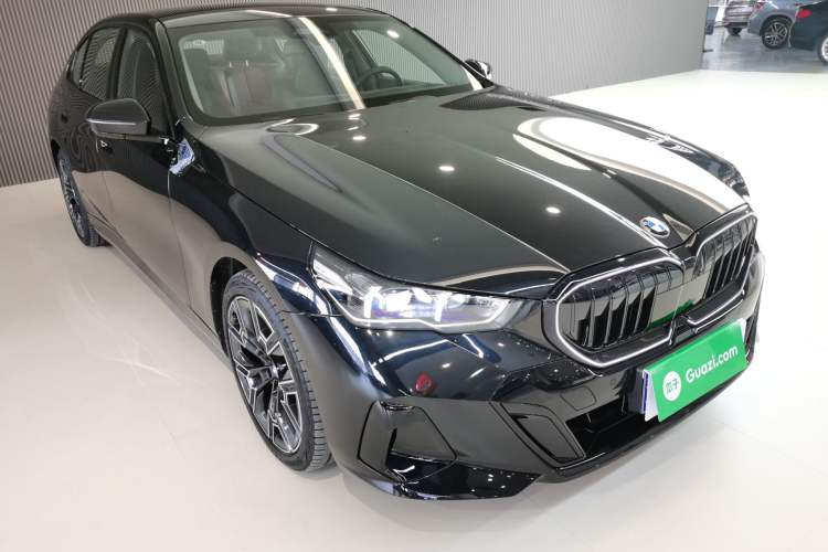 Used BMW 5 Series 2025 530Li Luxury Edition M Sport Package