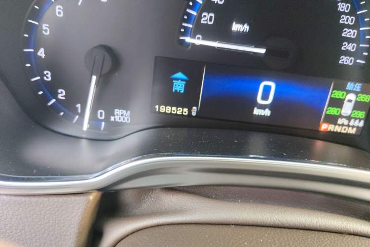 Used Cadillac SRX 2015 3.0L Elite Model
