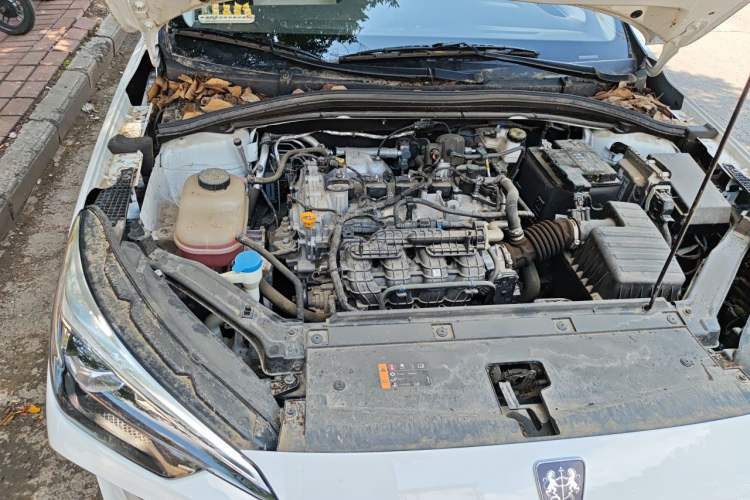 Used Roewe i5 2023 1.5L Manual Comfort Edition