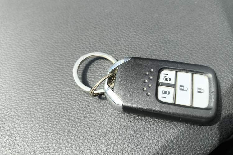 Used Honda Elysion 2016 2.4L Supreme Edition
