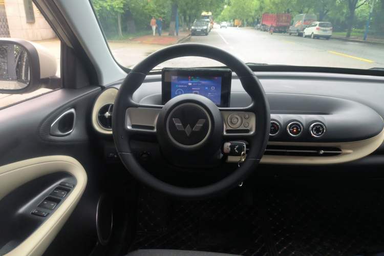 Used Wuling Bingo 2023 203km Light Edition