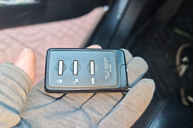 Used Subaru Legacy 2010 2.5i Luxury Navigation Edition