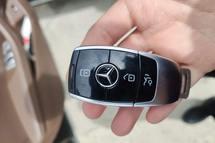 Used Mercedes-Benz E-Class 2021 E 300 L Luxury Model
