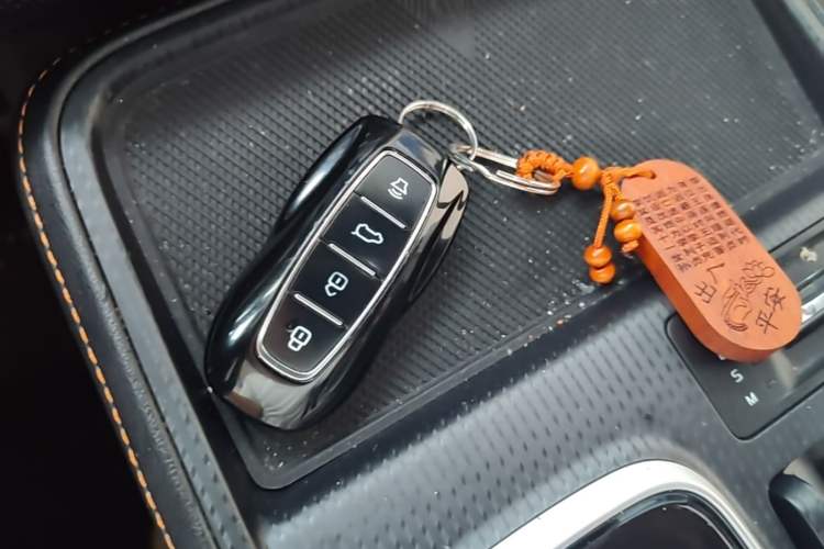 Used Ford Equator 2023 EcoBoost 225 Obsidian Orange Edition Prestige PLUS 7-Seater (2/2/3)
