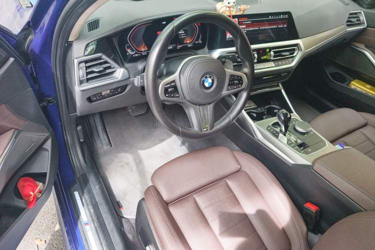 Used BMW 3 Series 2021 Second Facelift 330i M Sport Night Edition Package
