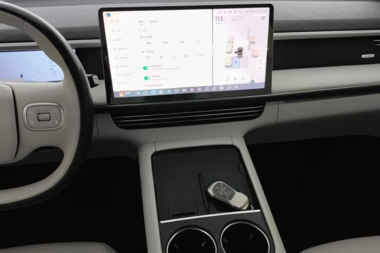 Used XPeng G6 2023 580 Long-Range Pro
