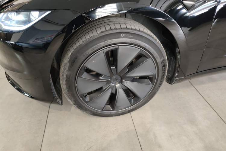 Used Tesla Model 3 2023 Rear-Wheel-Drive Version