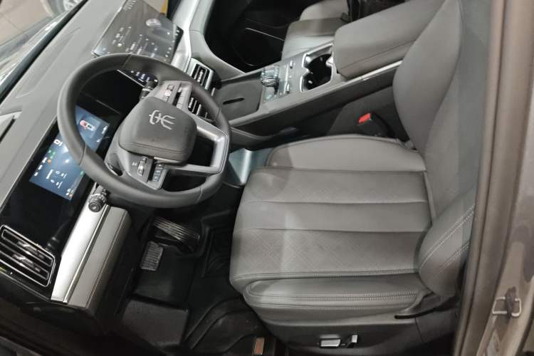 Used BYD Song L DM-i 2025 Intelligent Driving Version 112 km Leading Trim