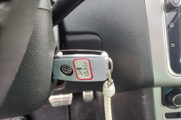 Used Volkswagen Polo 2018 1.5L Cross Polo Automatic