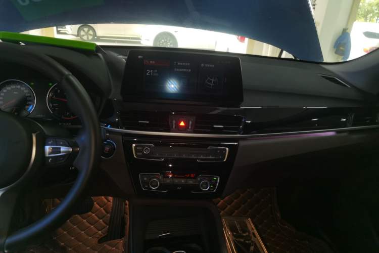 Used BMW X1 2021 sDrive25Li Leading Model
