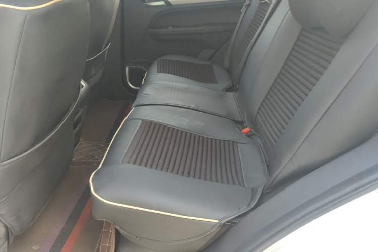 Used Geely Auto Vision X6 2020 1.4T CVT Luxury Edition
