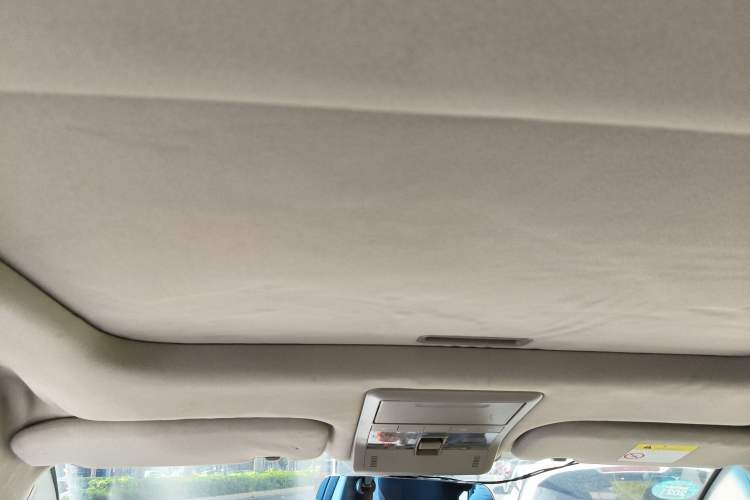 Used Chevrolet Captiva 2014 2.4L Two-Wheel Drive Urban Version 7 Seats