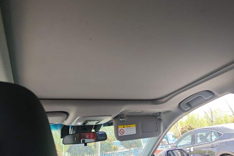 Used Toyota Camry 2018 Dual-Engine 2.5 HG Luxury Edition Headliner