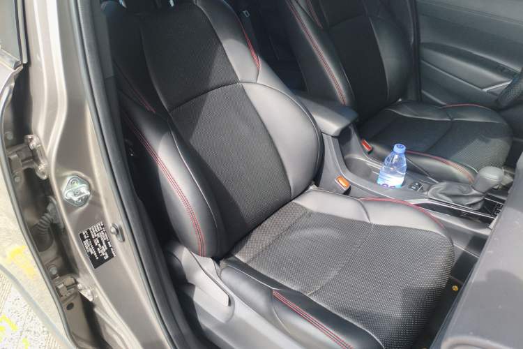 Used Toyota FRONTLANDER 2023 2.0L CVT Leading Edition Right Front Seat