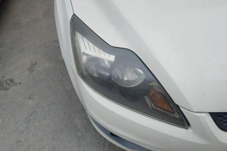 Used Ford Focus 2013 Hatchback Classic 1.8L Manual Base Model