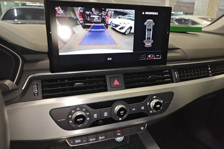 Used Audi A4L 2020 40 TFSI Fashion Dynamic Model Audio And AC Panel