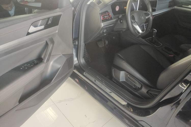 Used Volkswagen Lavida 2023 300TSI DSG Starry Full-Comfort Edition Driver Seat