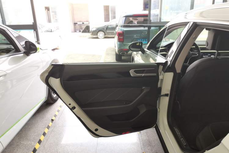 Used Volkswagen FAW-Volkswagen CC 2021 Estate Car 330TSI Hunter Vision Edition