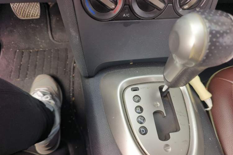 Used Nissan Qashqai 2011 2.0 XL Fire CVT 2WD
