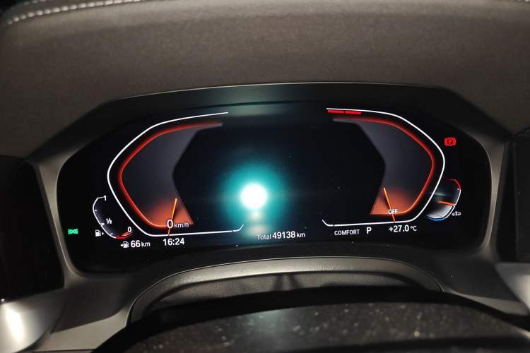 Used BMW 3 Series 2020 325Li M Sport Package Odometer Close Up