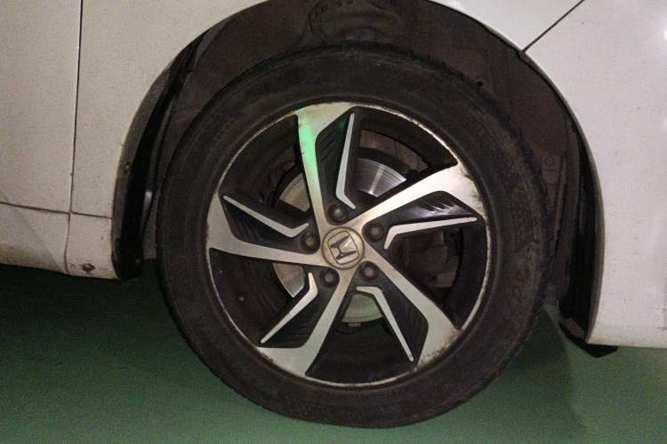 Used Honda Odyssey 2015 Updated Version 2.4L Smart Edition