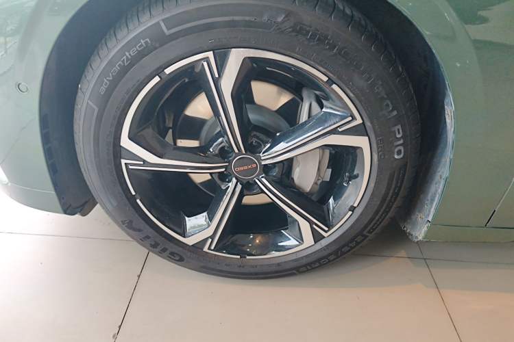 Used EXEED Star Era ES 2024 Max Long-Range Version Left Front Wheel Hub