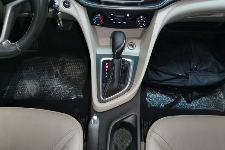 Used Buick GT 2018 15T Dual-Clutch Elite Model China V Standard