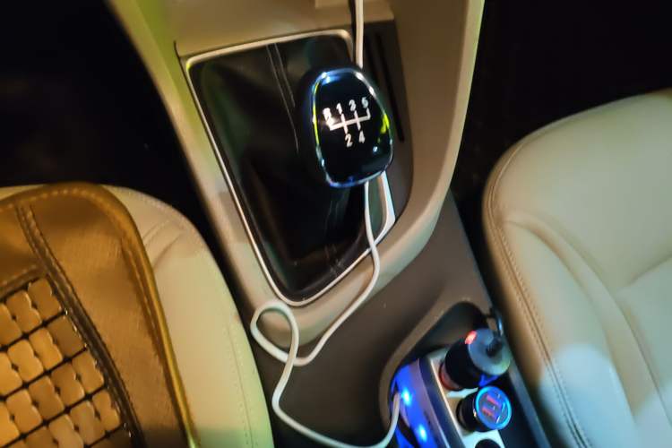 Used Buick GT 2015 15N Manual Elite Edition Gear Lever