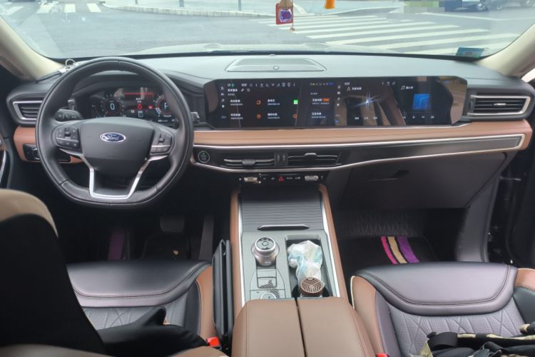 Used Ford Explorer 2023 EcoBoost 285 Four-Wheel Drive Titanium Edition 7-Seater