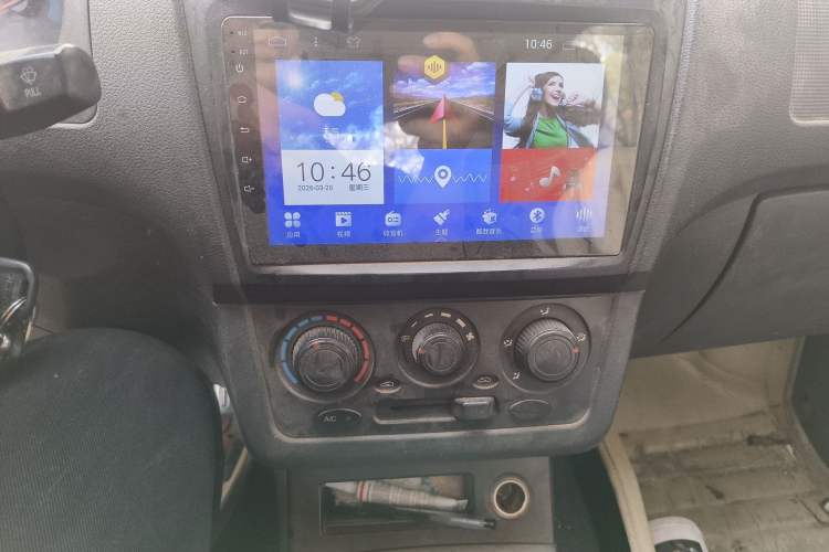 Used Dongfeng Fengon 330 2014 1.2L Manual Practical Version DK12-07