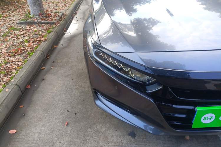 Used Honda Accord 2018 260TURBO Elite Edition China VI Right Front Headlight