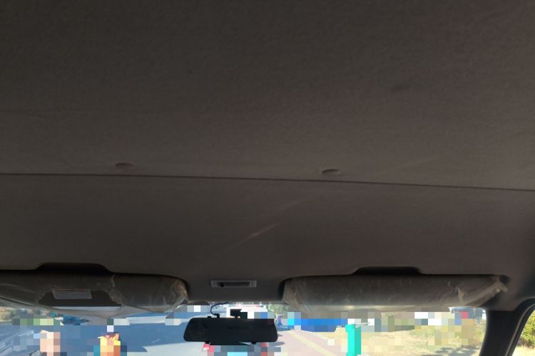 Used JMC Fushun 2023 2.0T Manual Short-Wheelbase Low-Roof Commercial Multi-Purpose Passenger Vehicle 6 Seats with Dual-Opening Tailgate