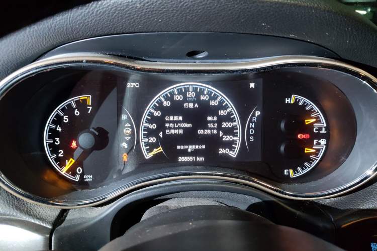 Used Jeep Grand Cherokee 2014 3.6L Elite Navigation Edition Instrument Cluster