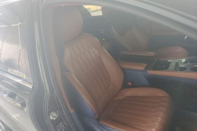 Used Toyota SIENNA 2023 2.5L Hybrid Comfort Edition Right Front Seat