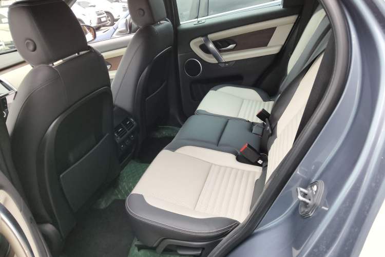 Used Land Rover Discovery Sport 2020 249 PS R-Dynamic Performance Tech Edition 7 Seats