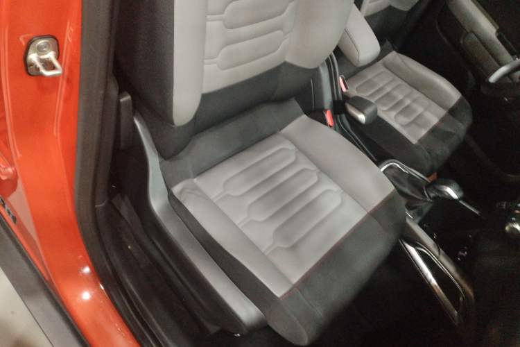 Used Citroen C4 AIRCROSS Yunyi 2018 230THP Automatic Internet E-Zhi Edition Right Front Seat