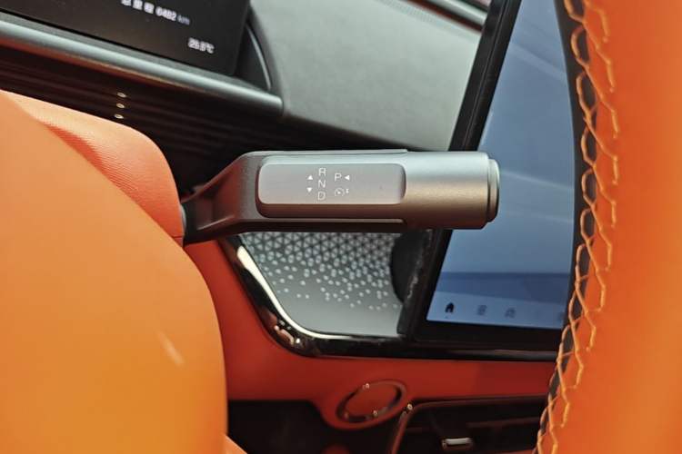 Used Toyota BZ 3X 2025 520 Pro LiDAR Edition Gear Lever