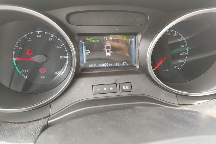 Used BYD Yuan New Energy 2018 EV360 Smart Connect Cool Edition
