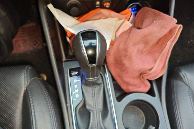 Used Hyundai Tucson 2015 1.6T Dual-Clutch Two-Wheel-Drive Smart Model Gear Lever