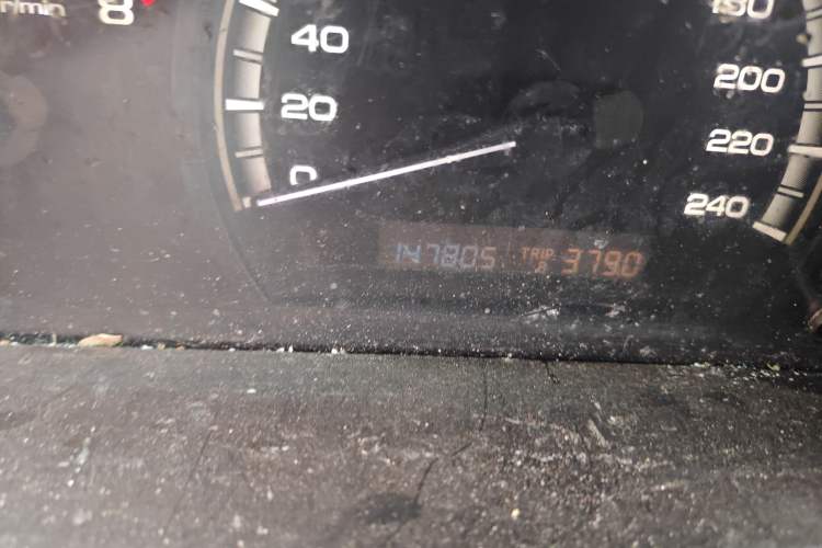 Used BYD M6 2013 2.0L Manual Comfort Edition