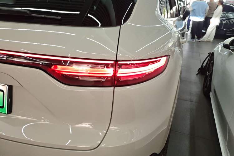 Used Porsche Cayenne E-Hybrid 2021 Cayenne E-Hybrid 2.0T
